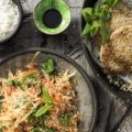 Sesamstekta vietnamesiska laxbiffar med het[...]