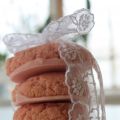 Rosa vaniljdrömmar doppade i choklad