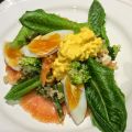 Saras Smaker: Matig sallad med kallrökt lax och[...]