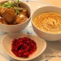 Köttbullar med potatismos och rårörda lingon[...]