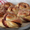 Stora kanelbullar med dinkel