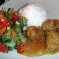 Kycklingköttbullar i currysås