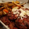 Kött och rödbetsbiffar med rotsaker