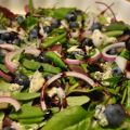 Sallad m ädelost och blåbär
