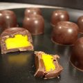 SAFFRANSPRALINER MED PASSIONFRUKT