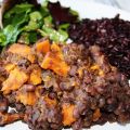 Gryta på adzukibönor och sötpotatis
