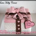 How to use Quilting embosser on a cake