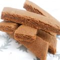Mumsiga choklad- och sirapssnittar