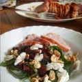 Sallad med rödbetor, getost och valnötter