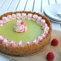 Raspberry key lime pie