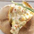 Bakad potatis med ägg och romröra