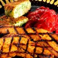 Grillat färskt sidfläsk med potatispuff och[...]