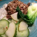 Yakiniku på köttfärs, päron, pak choi och[...]