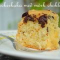 Sockerkaka med hackad mörk choklad