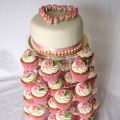 Bröllopstårta & cupcakes