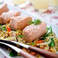 Kamutvetesallad med vårprimörer och dill