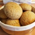 Glutenfria grova solrosfrallor