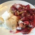Glutenfri Rabarber- och hallonkaka
