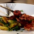 Salviakryddad surkål med grillade spett på[...]