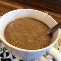 Bönsoppa med smak av kokos och röd curry