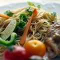 Asiatisk pastasallad