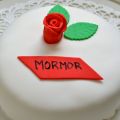 Morsdagstårta