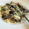 Glutenfri pasta med smakrik röra på[...]