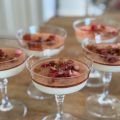 Yoghurt pannacotta med vanilj