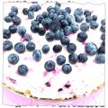 Blueberry and white chocolate cheesecake i[...]