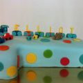 Elliot 1 år och en jultårta
