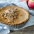 Vanilla Chai Spiced Cheesecake Pie