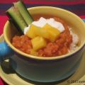 Vegetarisk linsgryta med mango och yoghurt