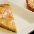 Äppeltarte med lyxig vaniljsås