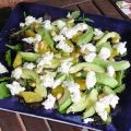 Kyckling och sallad med avocado och apelsin