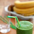 Grön kivi- och spenatsmoothie