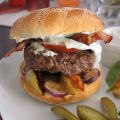Bacon burger with blue-cheese dressing