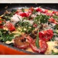 ÖPPEN VEGETARISK OMELETT MED SPENAT, RUCCOLA,[...]