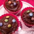 Mumsiga cupcakes med chokladsmak.