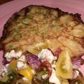 Ärtpannkakor med tomat- och fetaostsallad