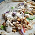 Kycklingkebabrulle med kebabsås