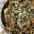 Papardelle med rödvinskokt lammläggsragu,[...]