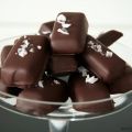 Chokladdoppad lakritskola
