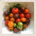 TOMATOMELETT I UGN MED FETAOST OCH FÄRSK OREGANO