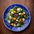 Konfiterad griskind med vintersallad