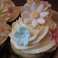 Cupcakes med Vit Chokladfrosting