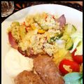 Turkiska köttfärsspett med bulgursallad