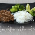 Teriyakifärs med broccoli och ris