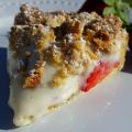 STRAWBERRY CRUMBLE TART