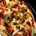 Kyckling med svamp, druvor, bacon och salvia