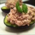 Frukostinspiration - Tonfiskfyllda avocadobåtar.